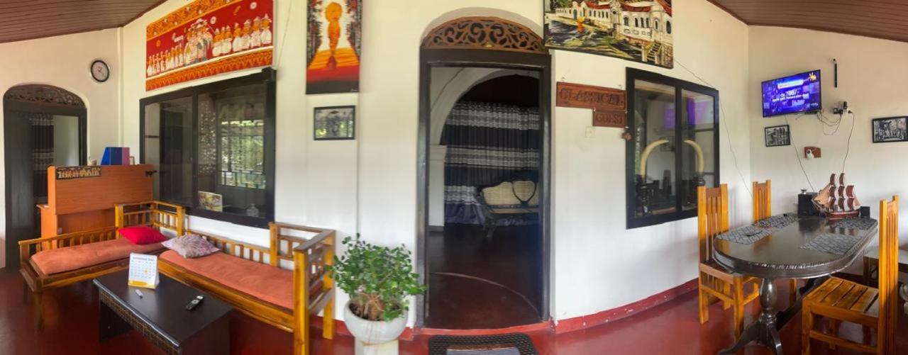 Lake Classical Guest House 康提 外观 照片